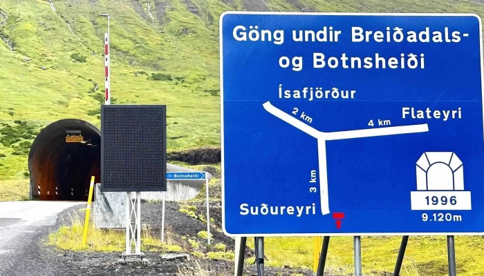 Tunnel From Isafjodur To Onundarfjordur Svæði - Vestfjarðavegur