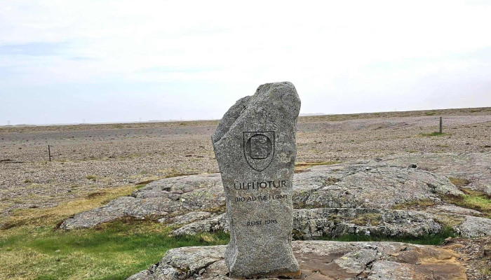 Ulfljotur Memorial Einkunn - Stafafell