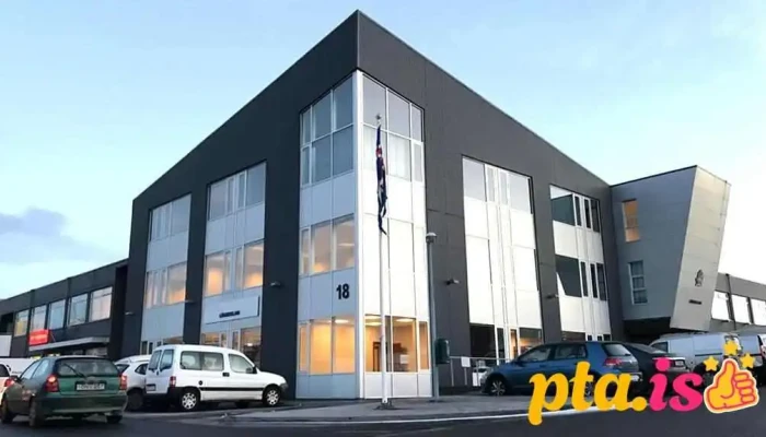 Utlendingastofnun Fra Eiganda - Kópavogur