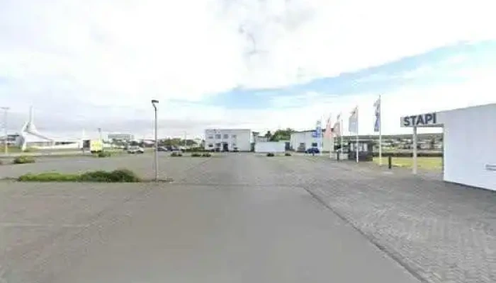 Veggskreytingar A Stapanum Street View 360deg - Njarðvík