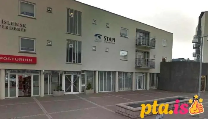 Verdi Travel -  Fra Eiganda - Akureyri