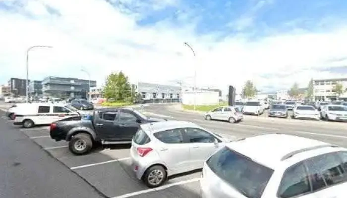 Vernhard Thorleifsson Fasteignasali Street View 360deg - Reykjavík