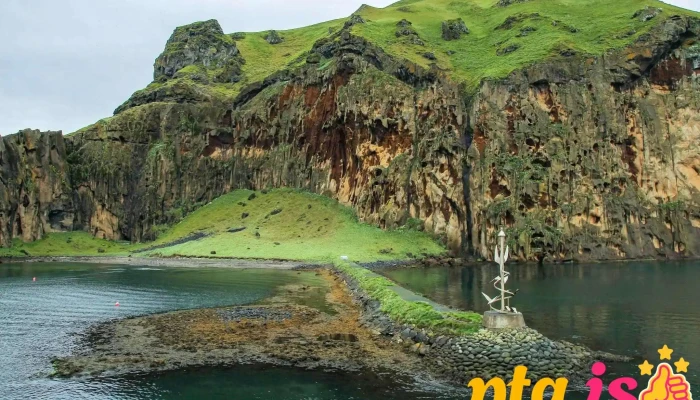 Vestmannaeyjar -  Eyjaklasi - Iceland