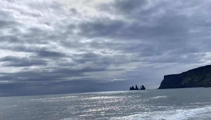 Vik -  Nyjast - Vík