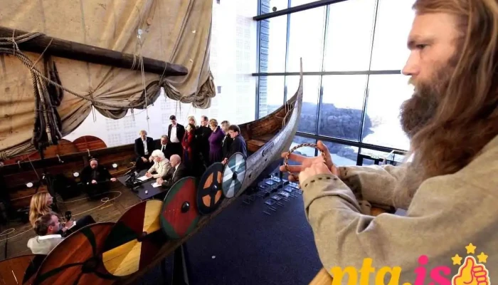 Viking World -  Fra Eiganda - Njarðvík