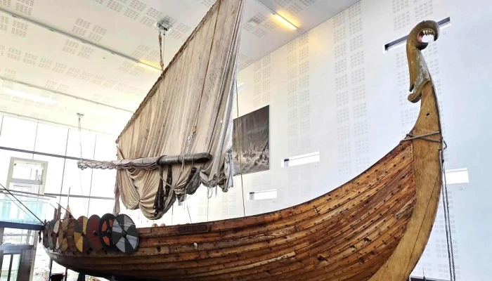 Viking World -  Safn - Njarðvík