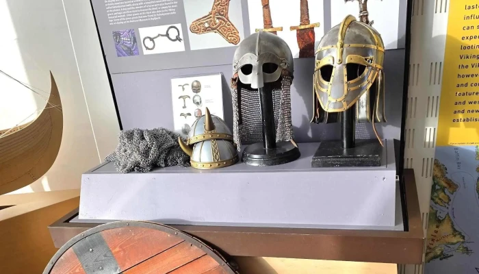 Viking World -  Umsagnir - Njarðvík