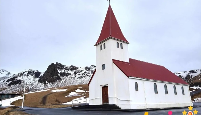Vikurkirkja Lutersk Kirkja - Vík