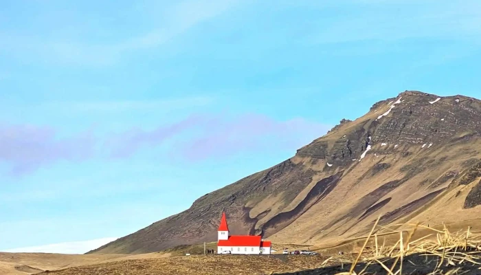 Vikurkirkja Safn - Vík