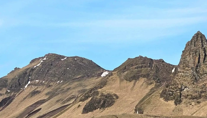 Vikurkirkja Vefsiða - Vík