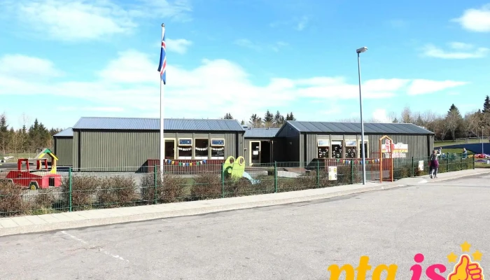 Vinagarður leikskóli Kfum og Kfuk - 104 Reykjavík