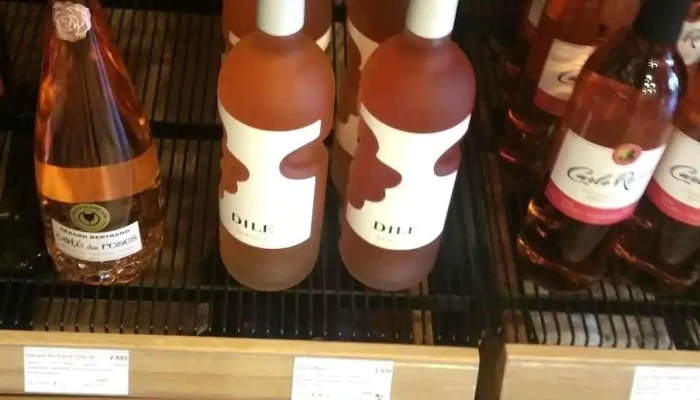 Vinbudin Ad Innan - Dalvík